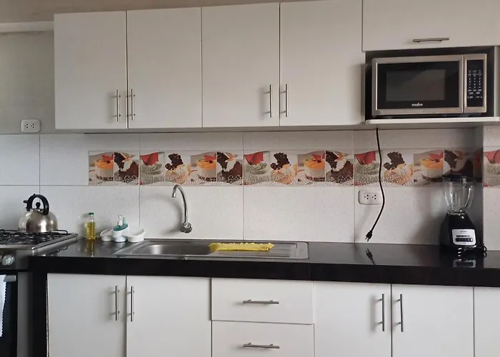 Lucia's 3 Apartment *